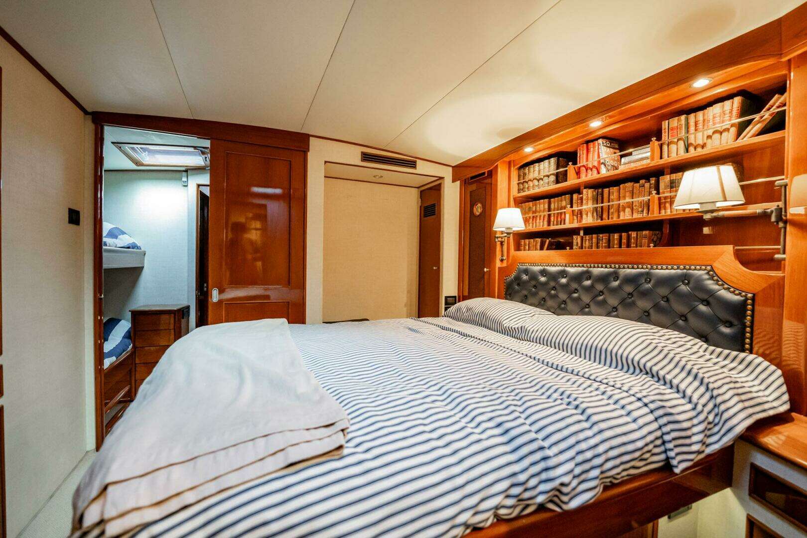 1983 Rybovich 55 Convertible - Image 40