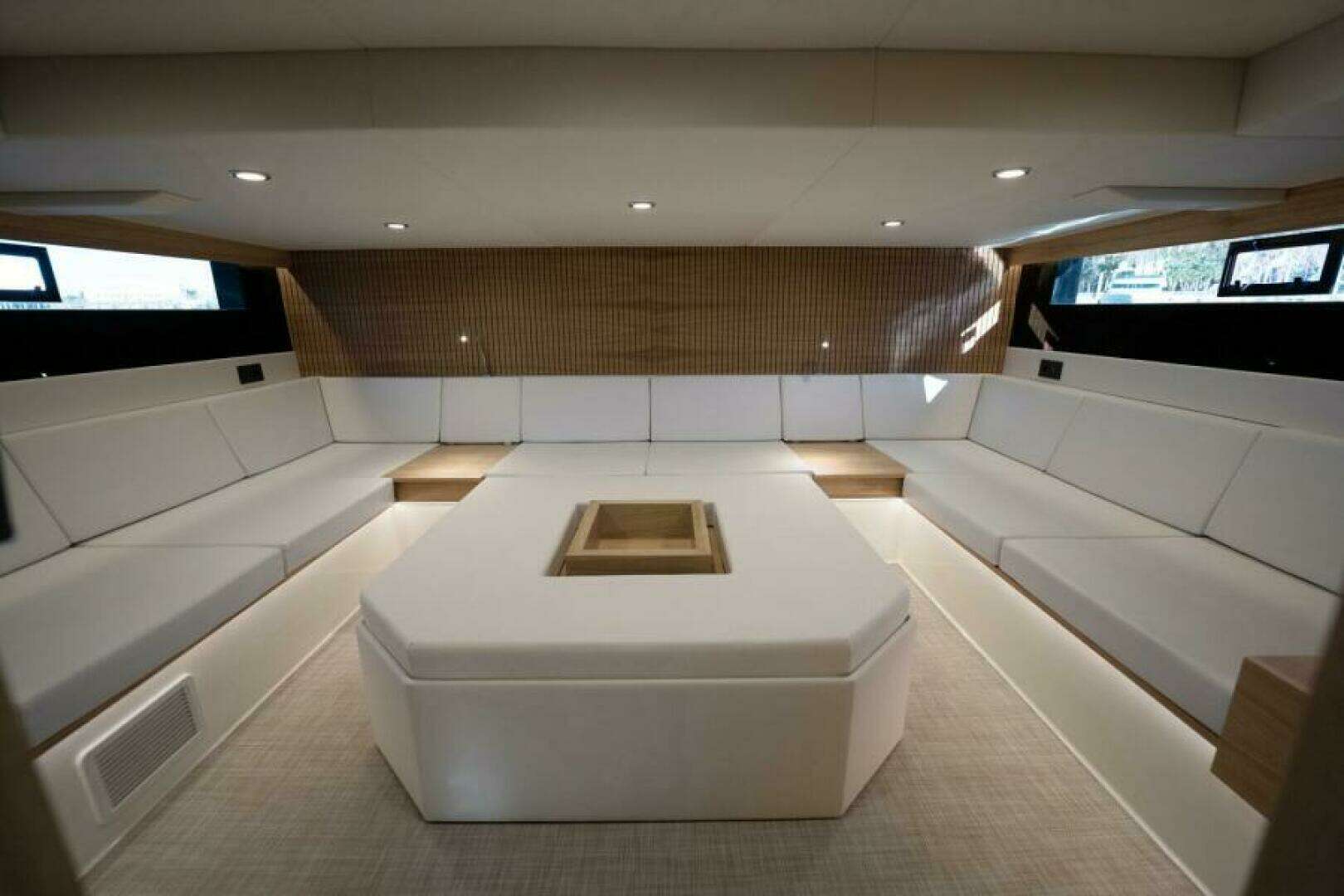 2026 De Antonio Yachts 50 Coupe - Image 28
