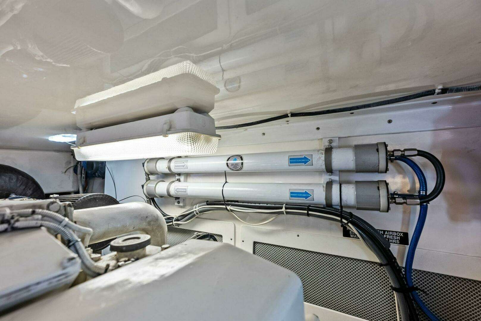 2006 Cabo 45 Express - Image 50