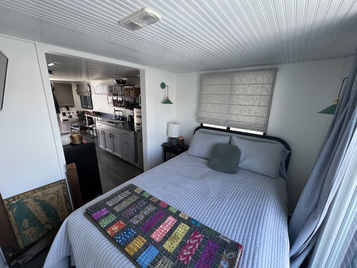 2019 Catamaran Cruisers Houseboat - Image 14