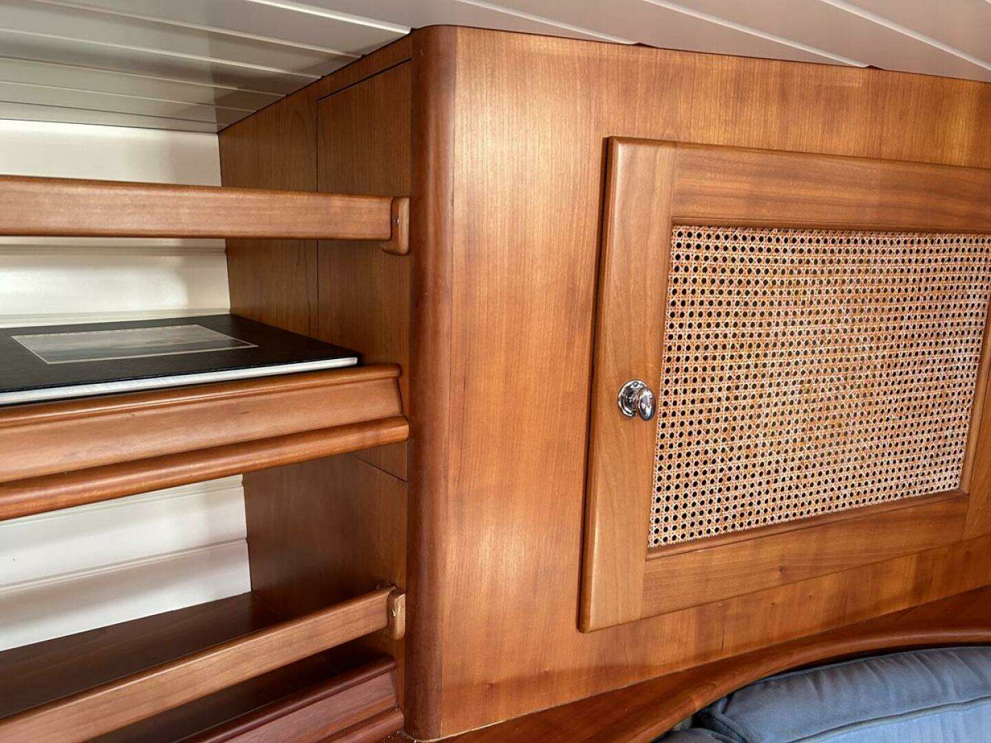 1998 Alden Custom 63 - Image 28
