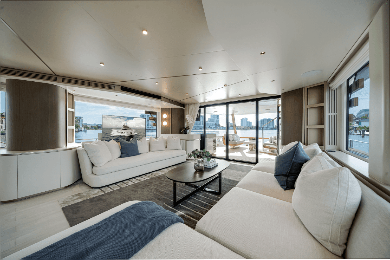 2026 Azimut Magellano 25M - Image 32