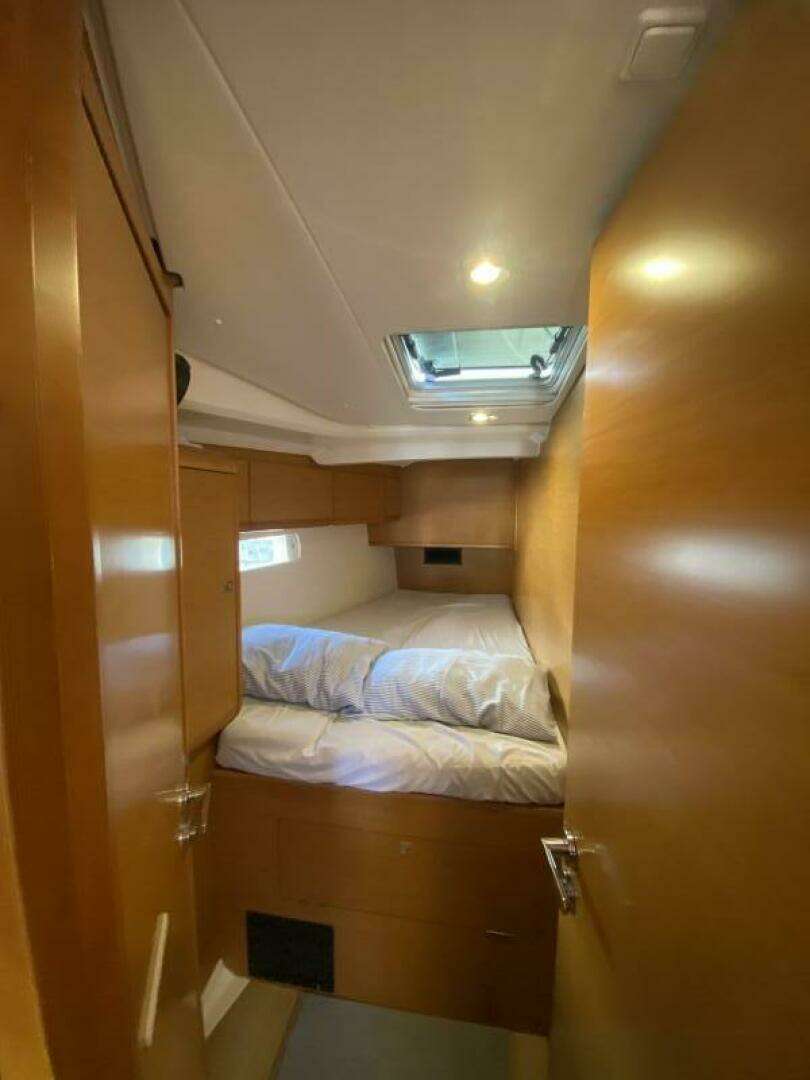 2016 Jeanneau 519 - Image 20