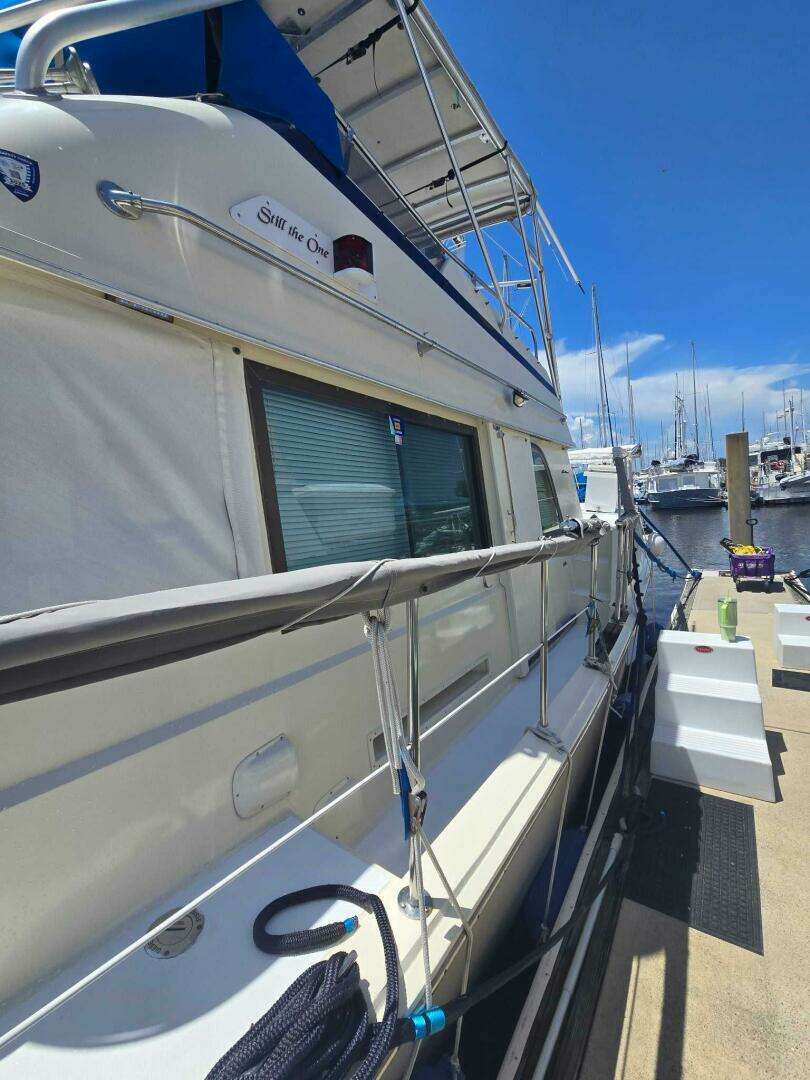 1980 Hatteras 42LRC - Image 39