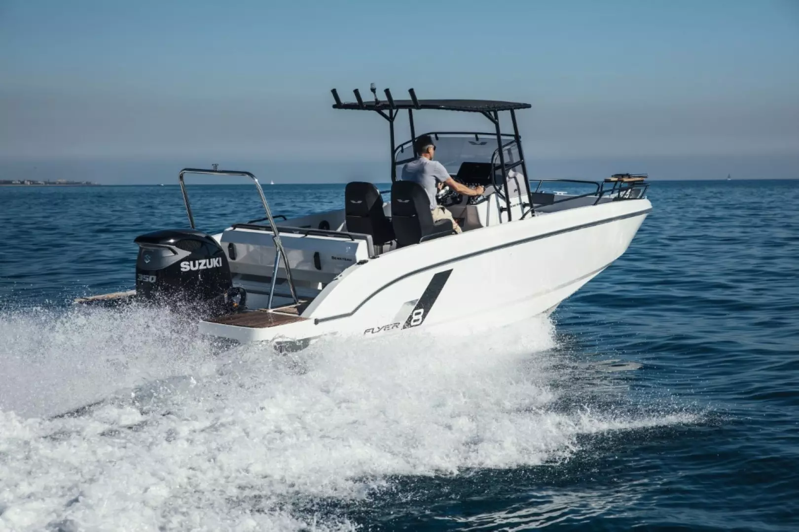 2026 Beneteau Flyer 8 Spacedeck - Image 6