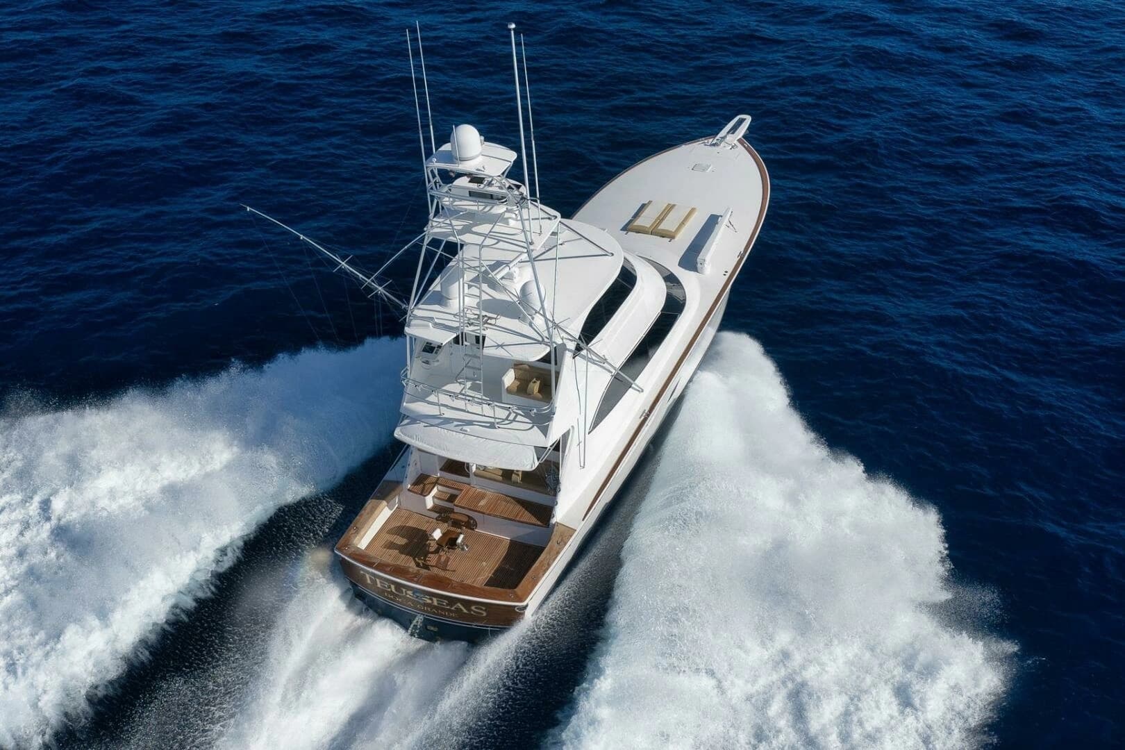 2011 Viking 76 Enclosed Bridge - Image 133