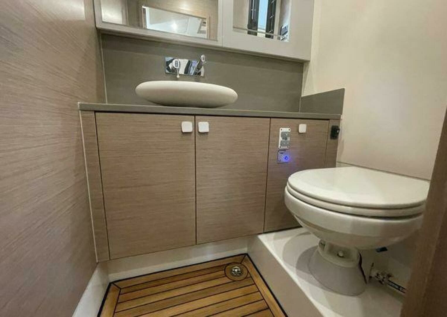 2023 Fjord 38 xpress - Image 18