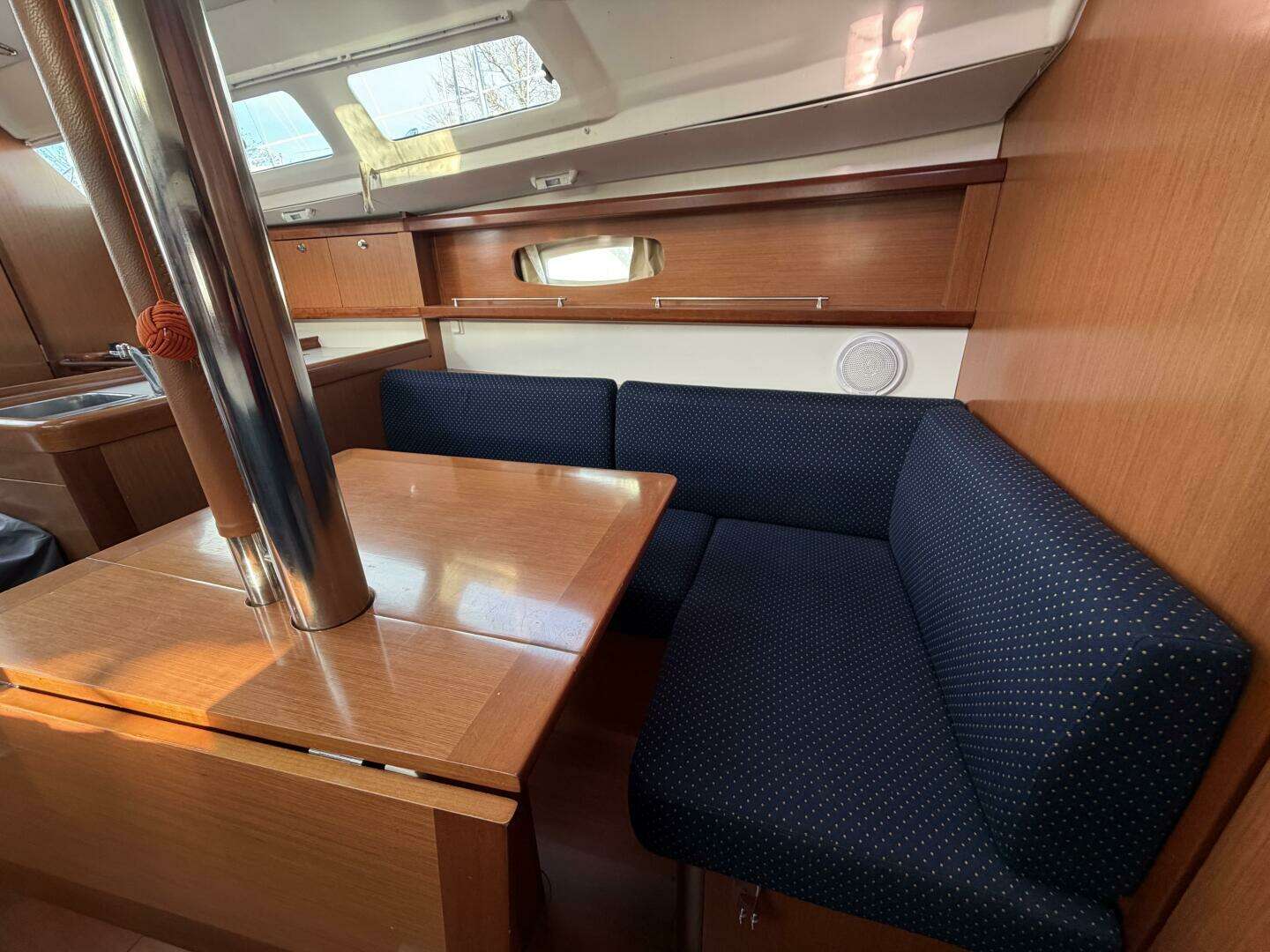 2008 Beneteau — - Image 66