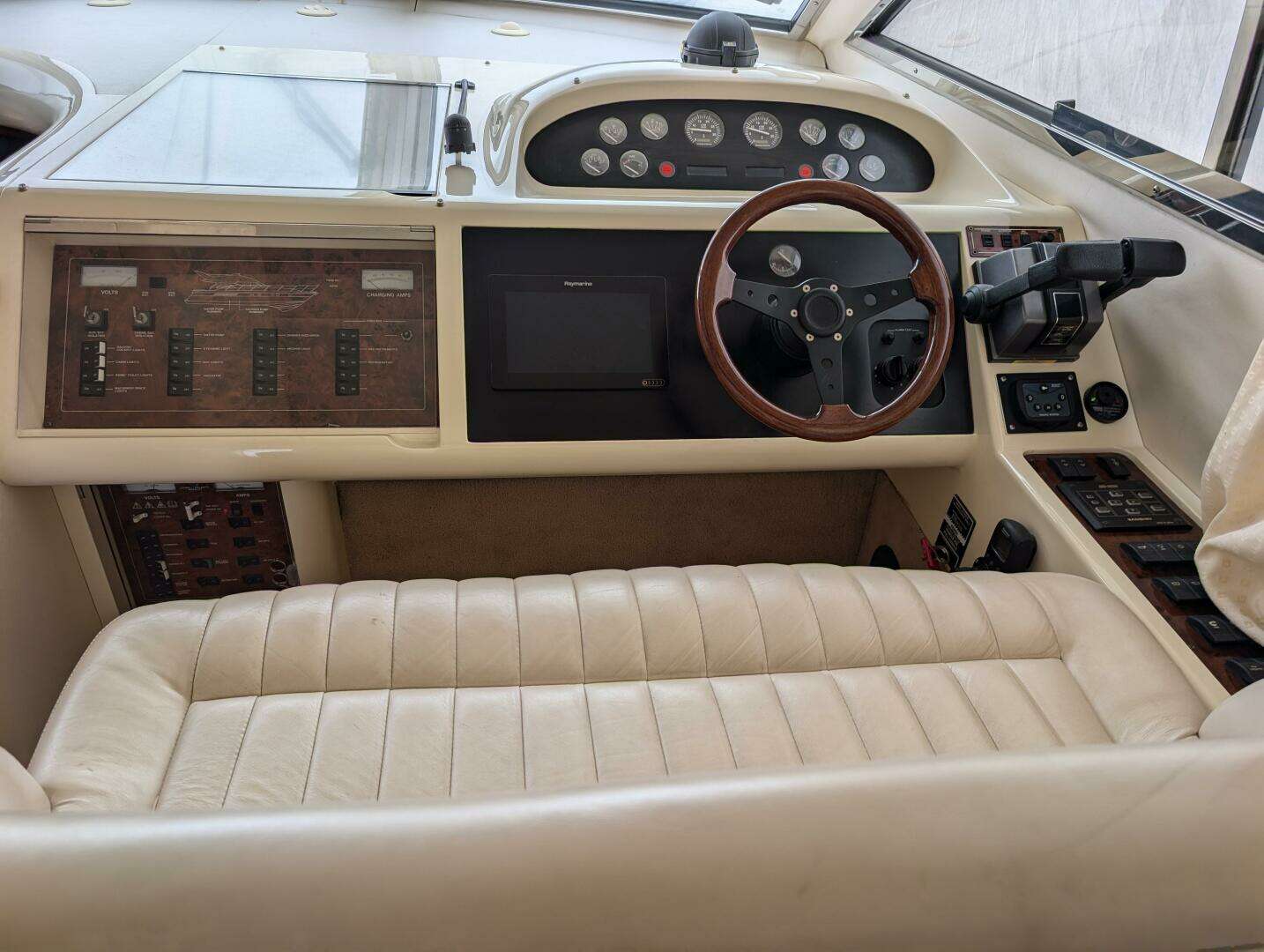 1998 Viking Princess Sport Cruiser - Image 26