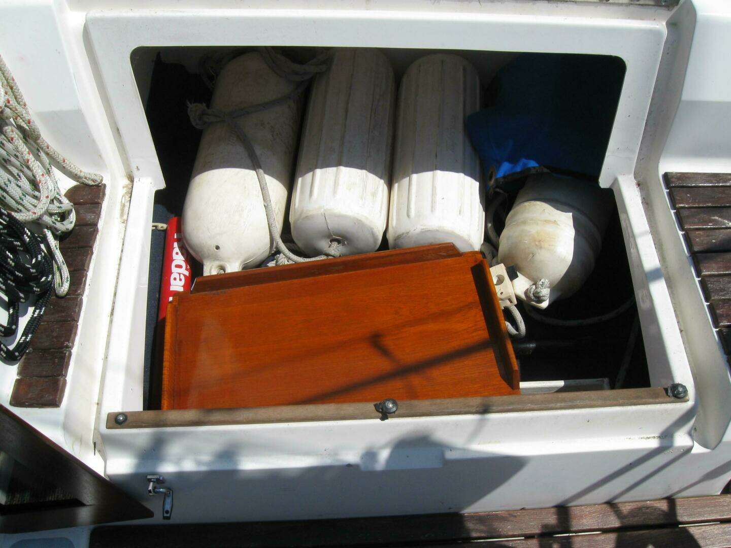 1995 Hunter Hunter 35.5 - Image 15