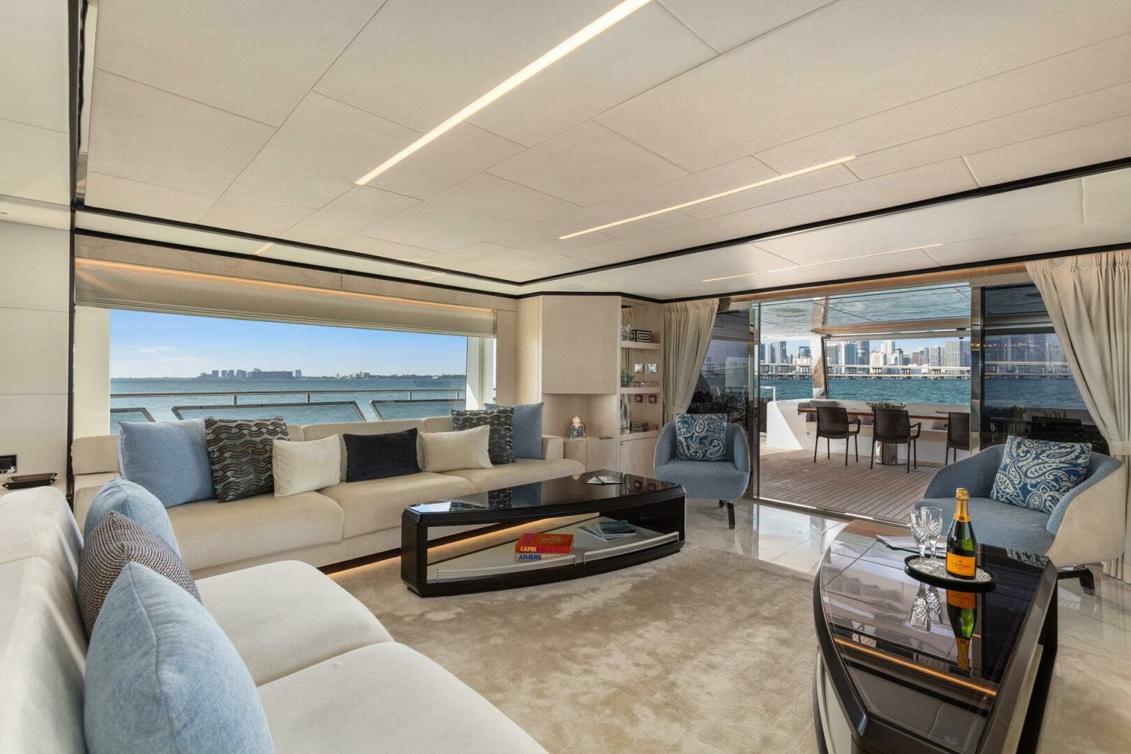 2022 Majesty Yachts 120 - Image 5