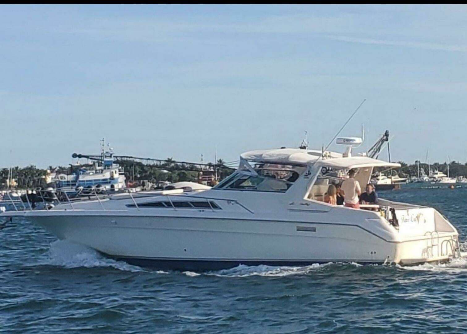 1993 Sea Ray 440 Sundancer - Image 6