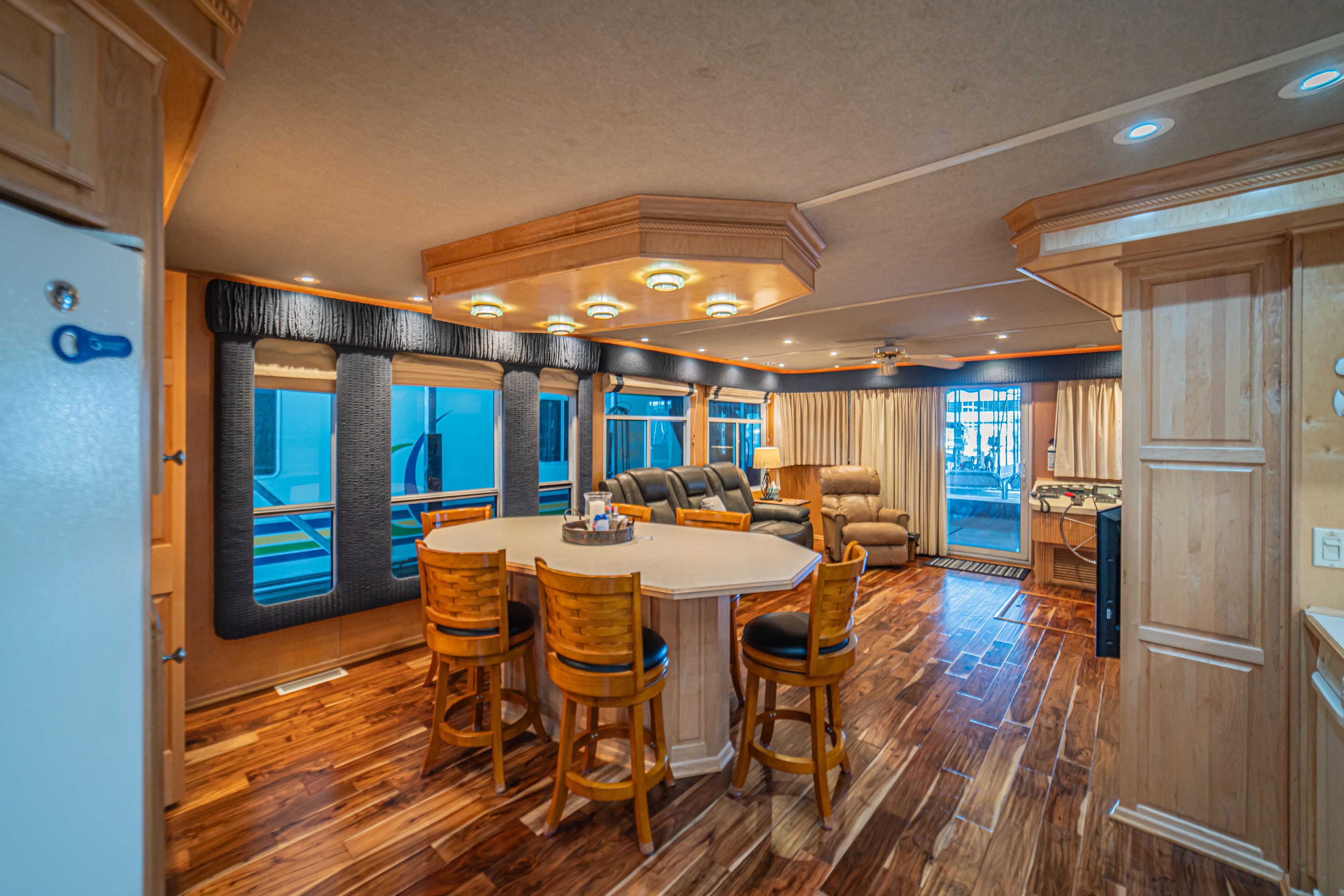 2001 Sharpe 75' Houseboat - 50