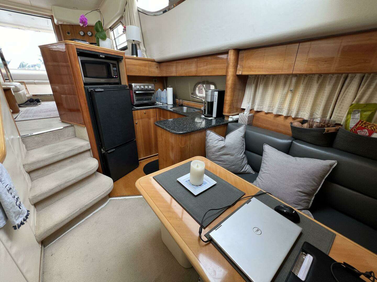 1998 Viking Princess Sport Cruiser - Image 29