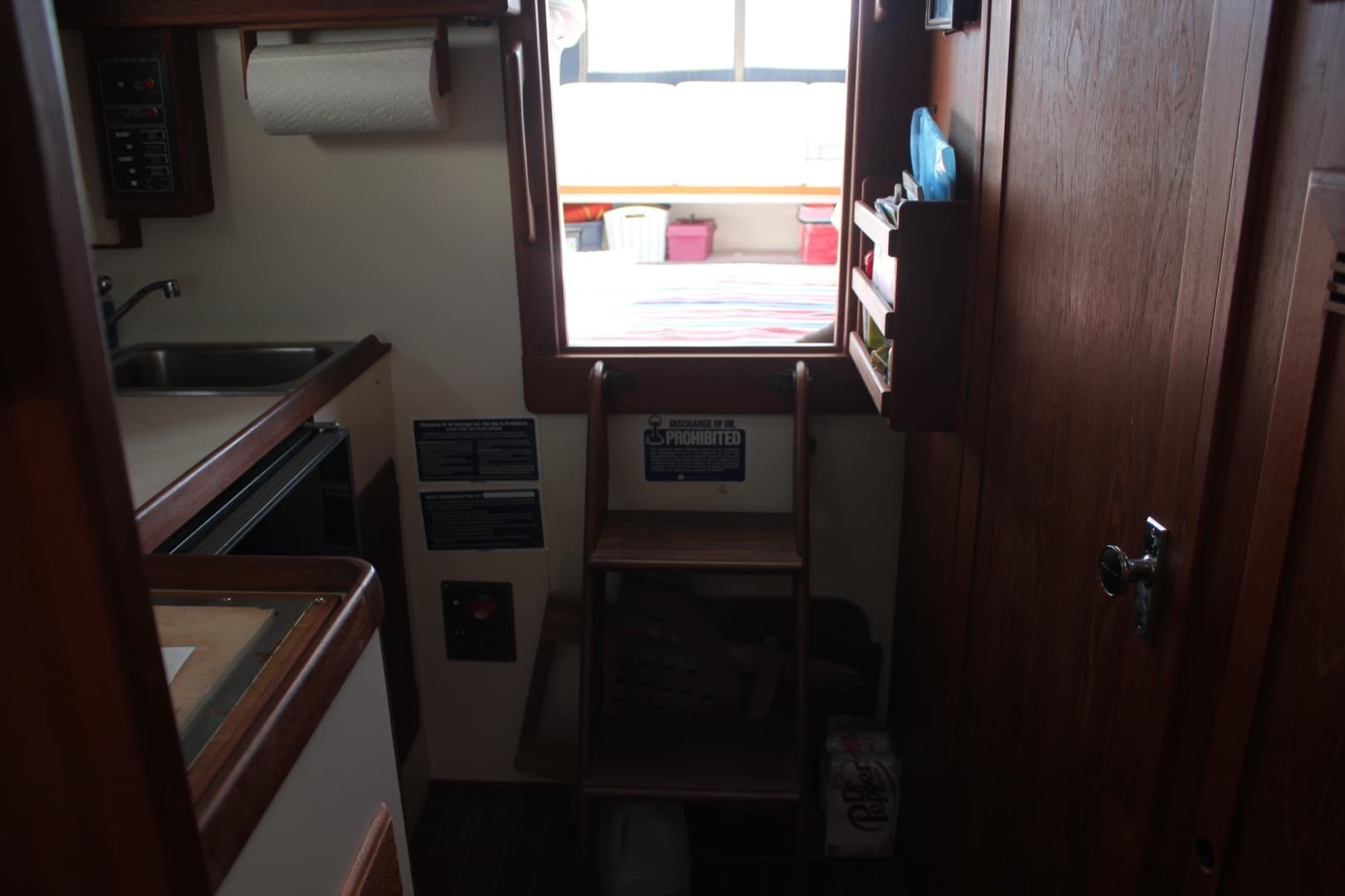 1988 Cape Dory 28 FISHERMAN HARDTOP - Image 24