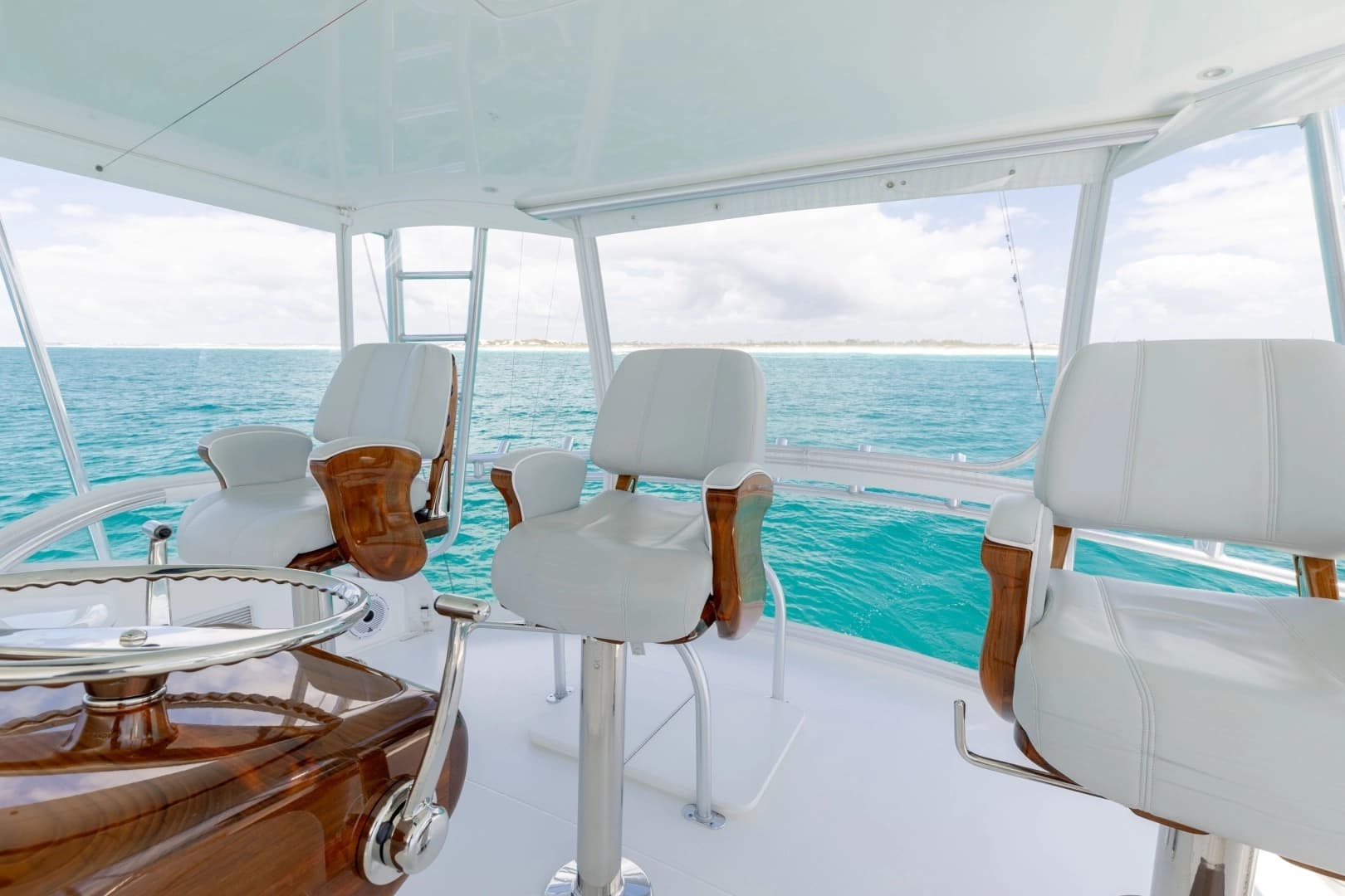 2023 Viking 72 Convertible - Image 73