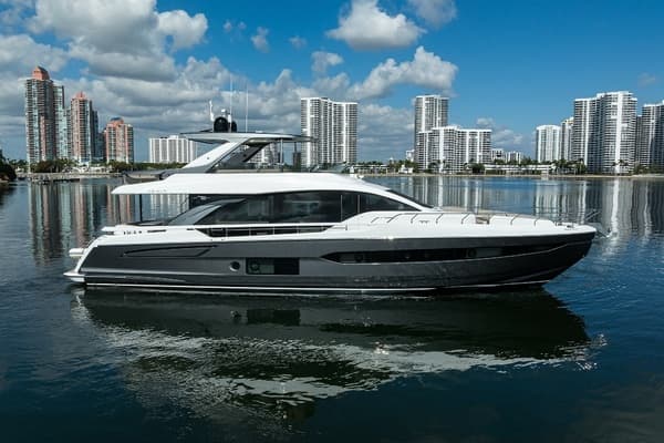2024 Azimut Fly 78 - Image 1