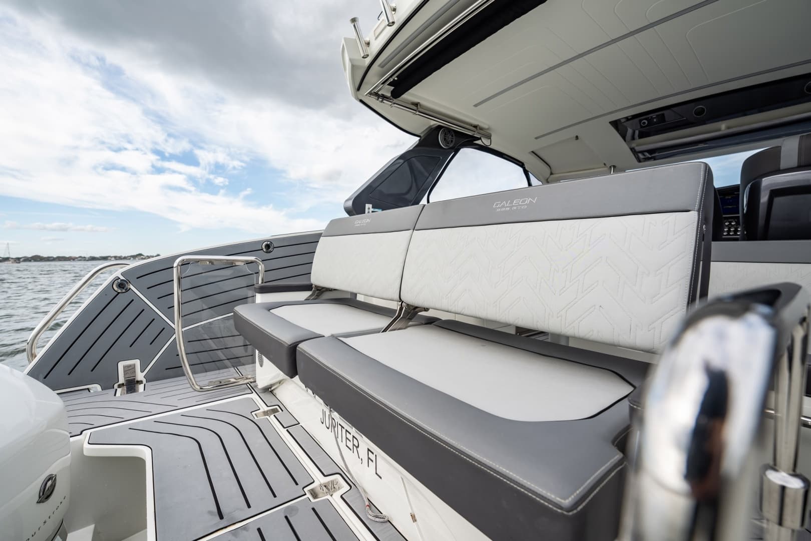 2023 Galeon — - Image 35