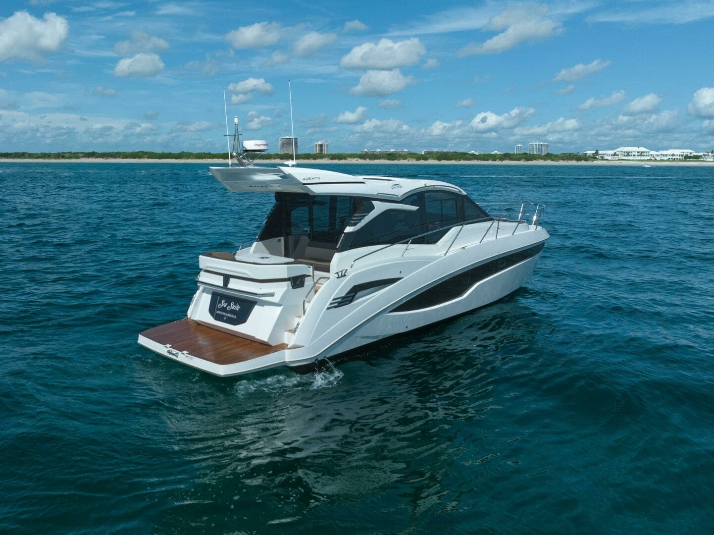 2022 Galeon 425 HTS - Image 9