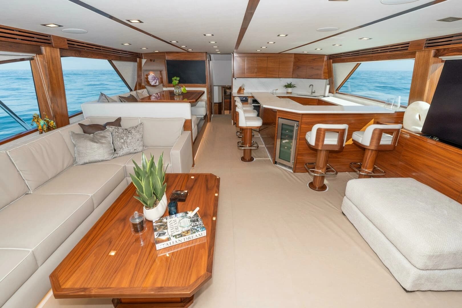 2025 Viking 90C - Image 30