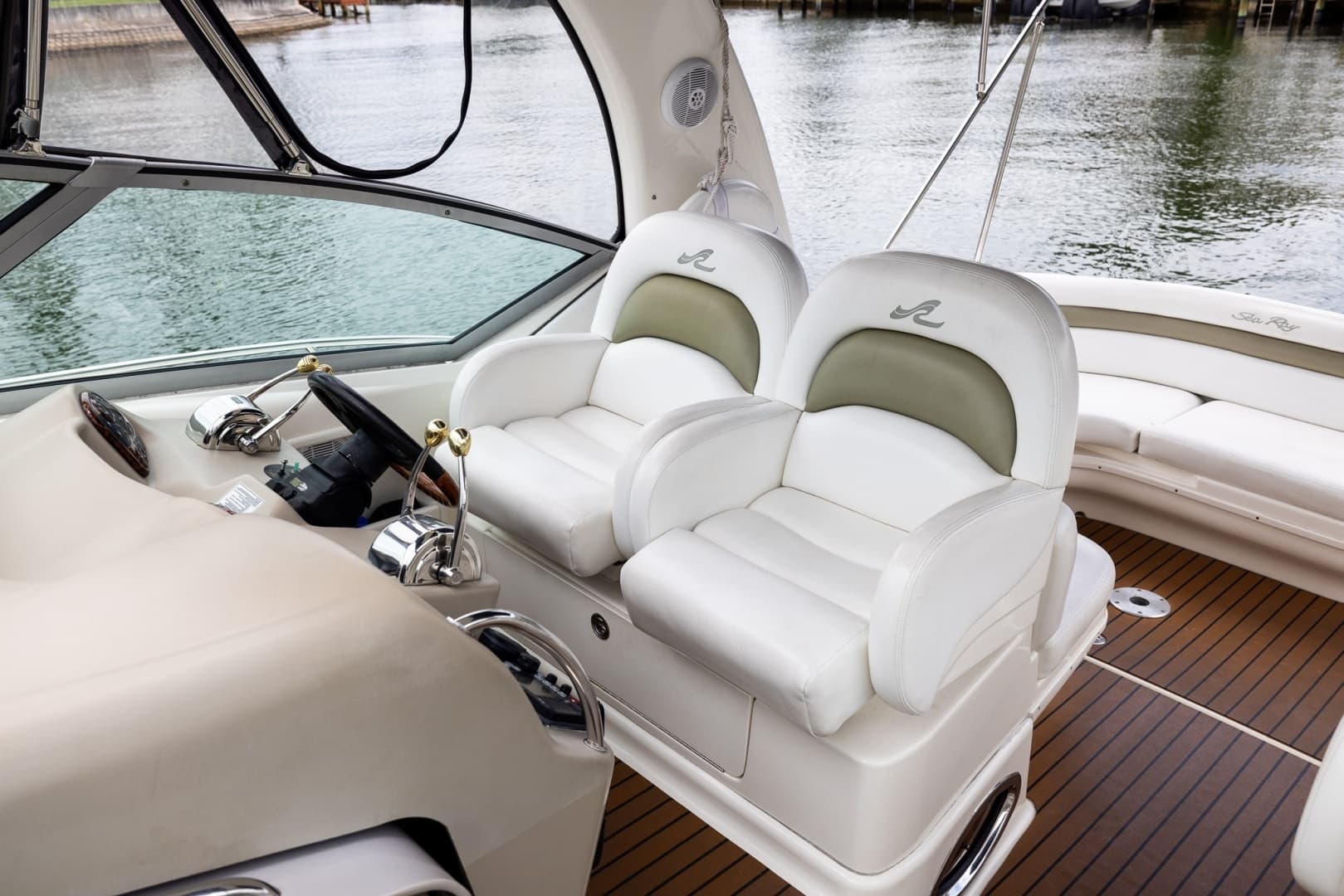 2007 Sea Ray 340 Sundancer - Image 17