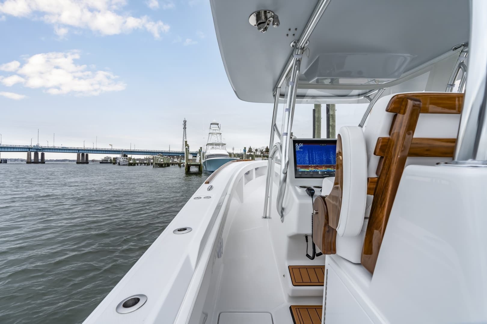 2026 Front Runner 39 Center Console - Image 56