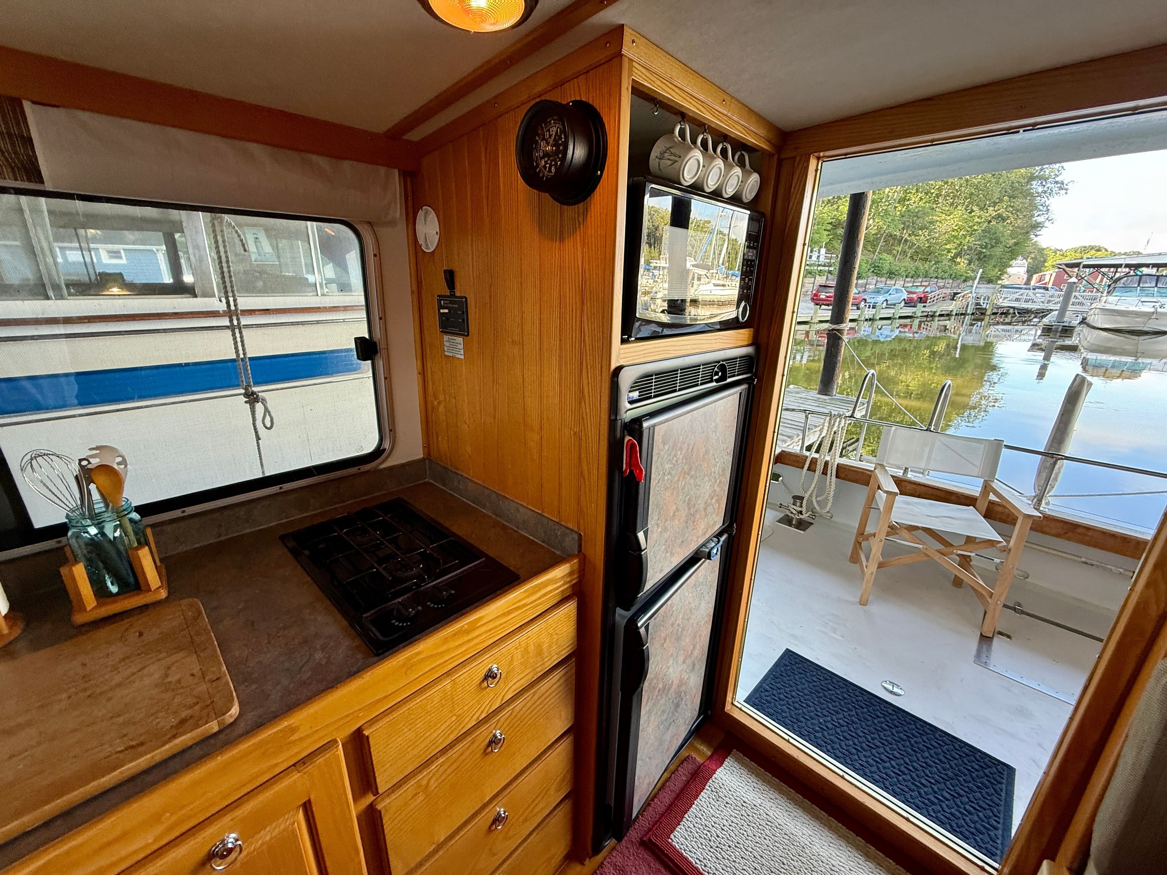2003 Duffy Atlantic Boat Company Duffy 37 - 30
