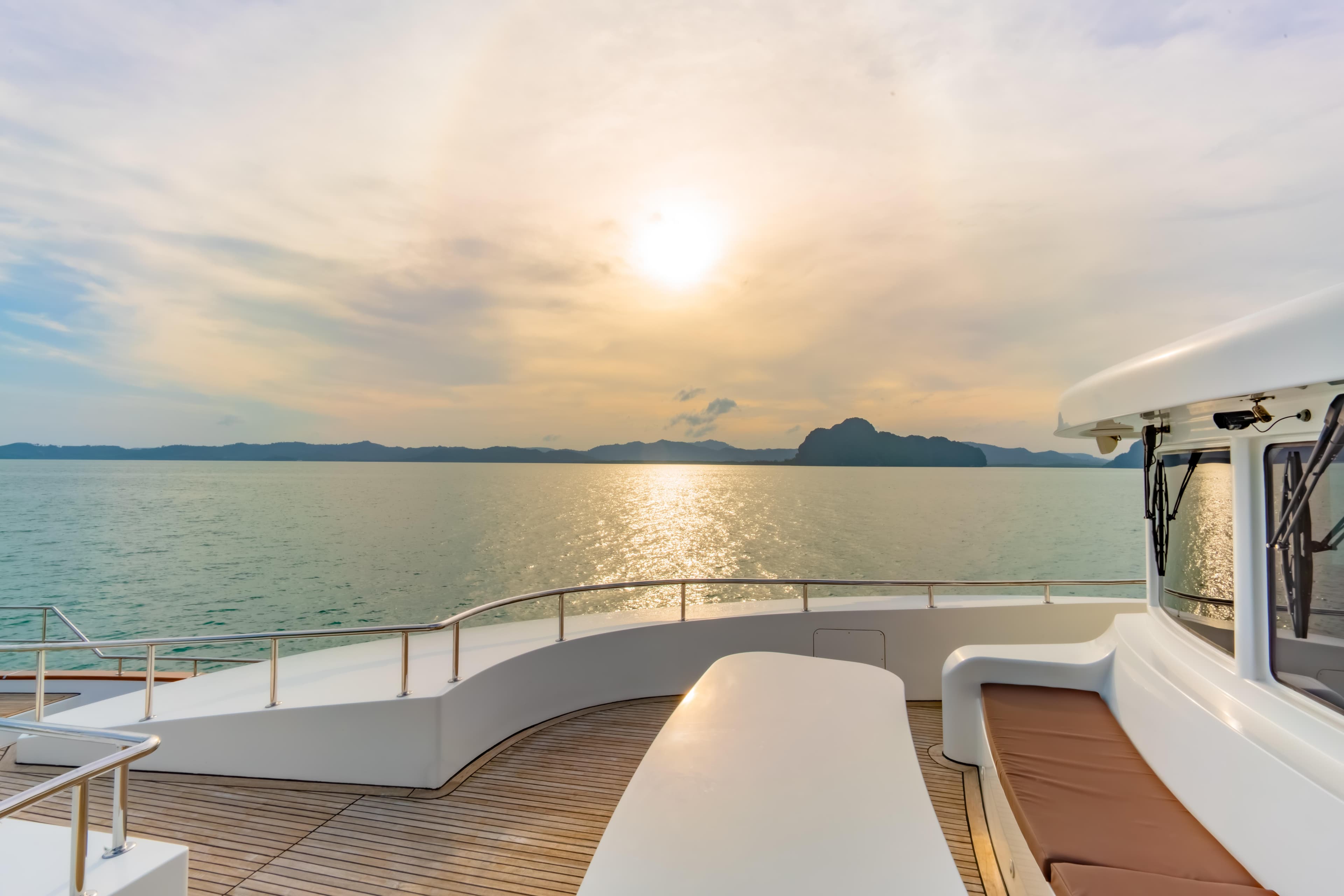 37m Power Catamaran