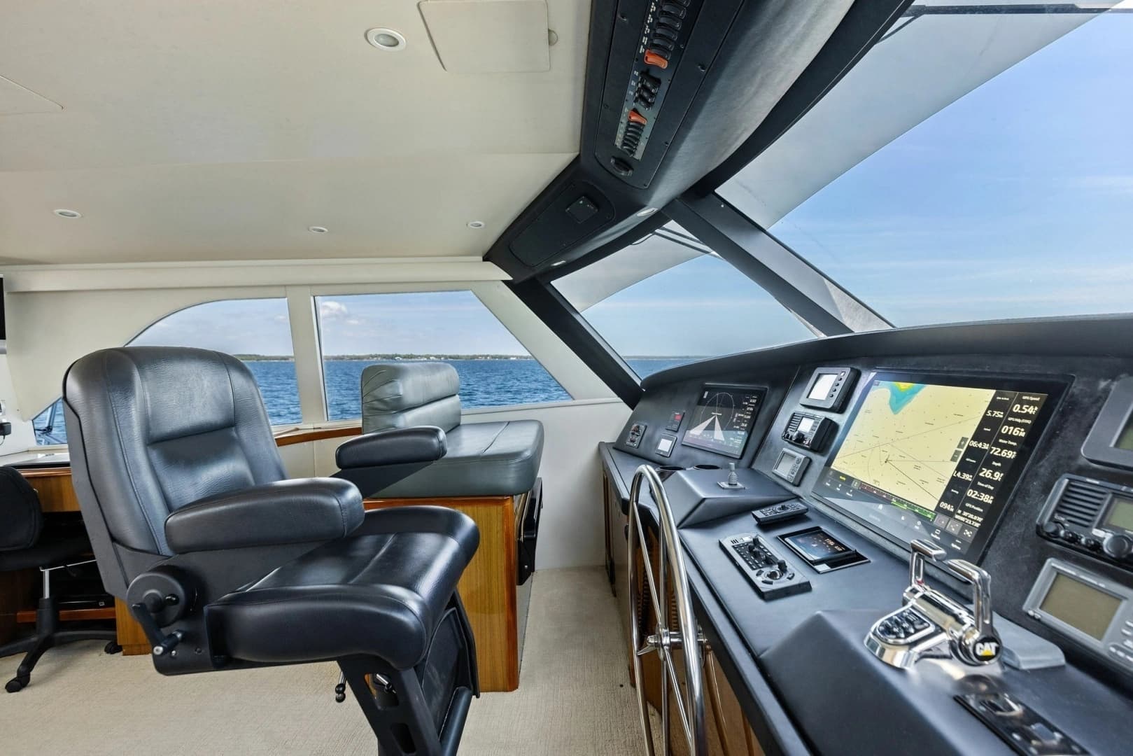 2008 Viking 68 Skybridge - Image 20