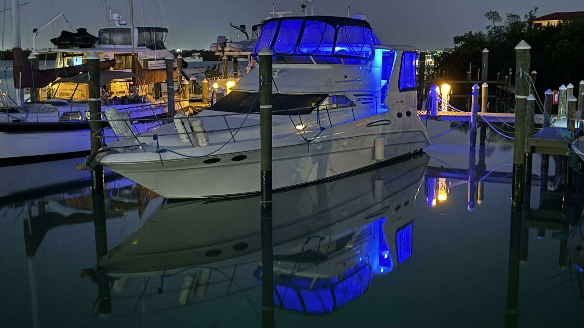 2000 Sea Ray 420 Aft Cabin - Image 65