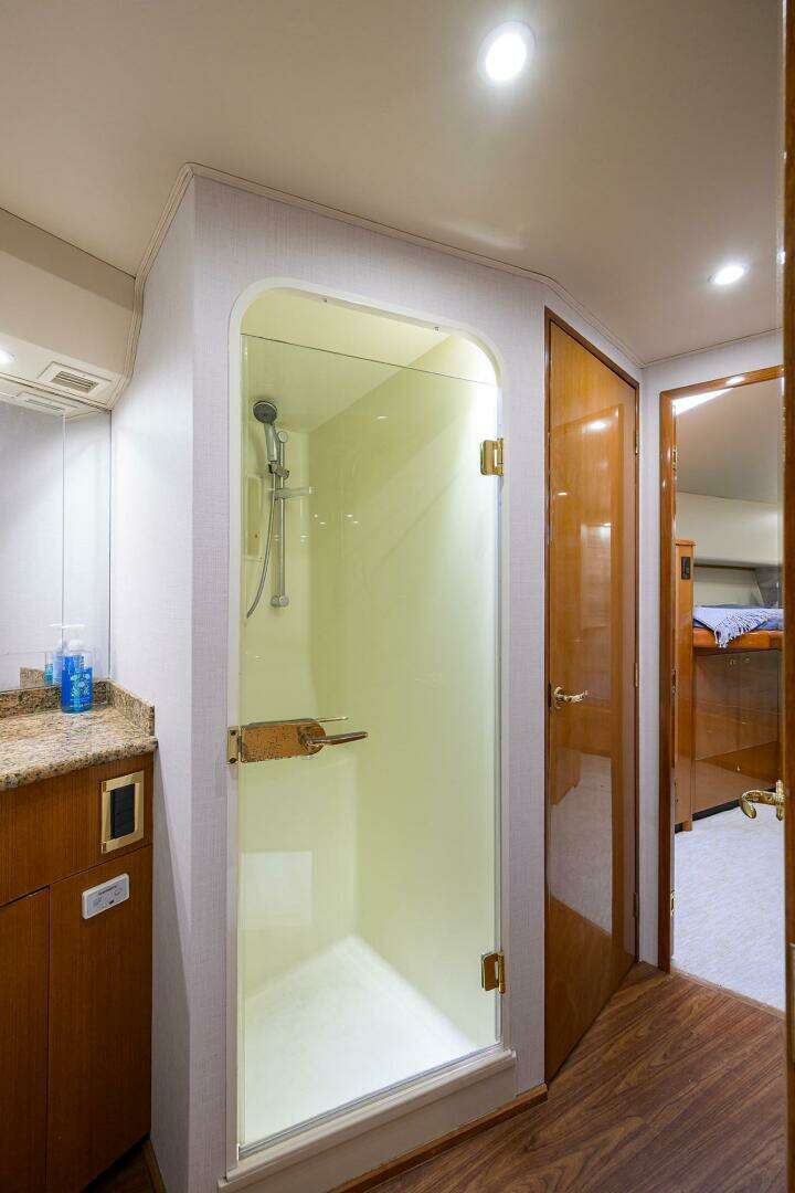 2004 Viking 56 Convertible - Image 59