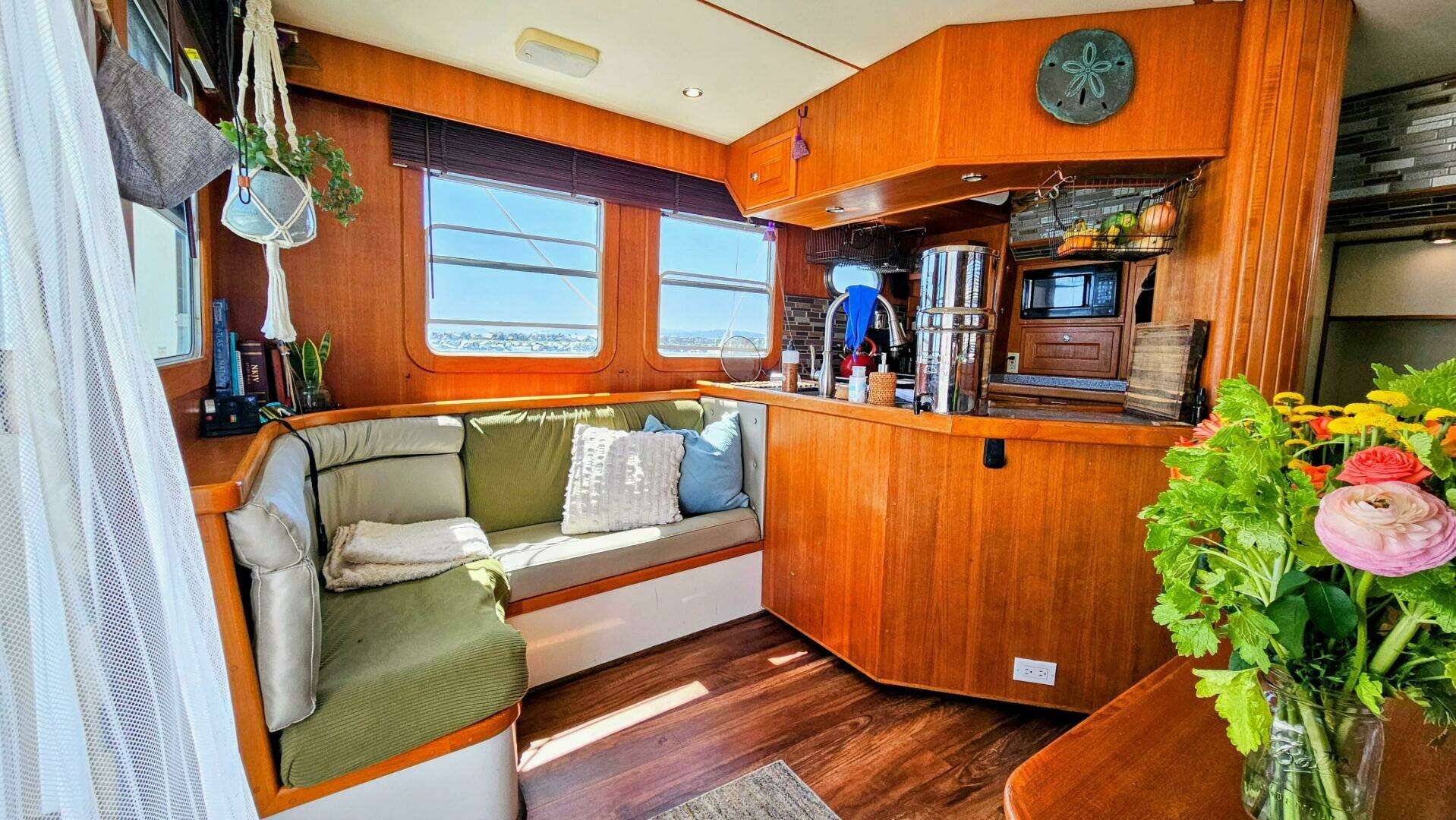 2002 Nordhavn — - Image 5
