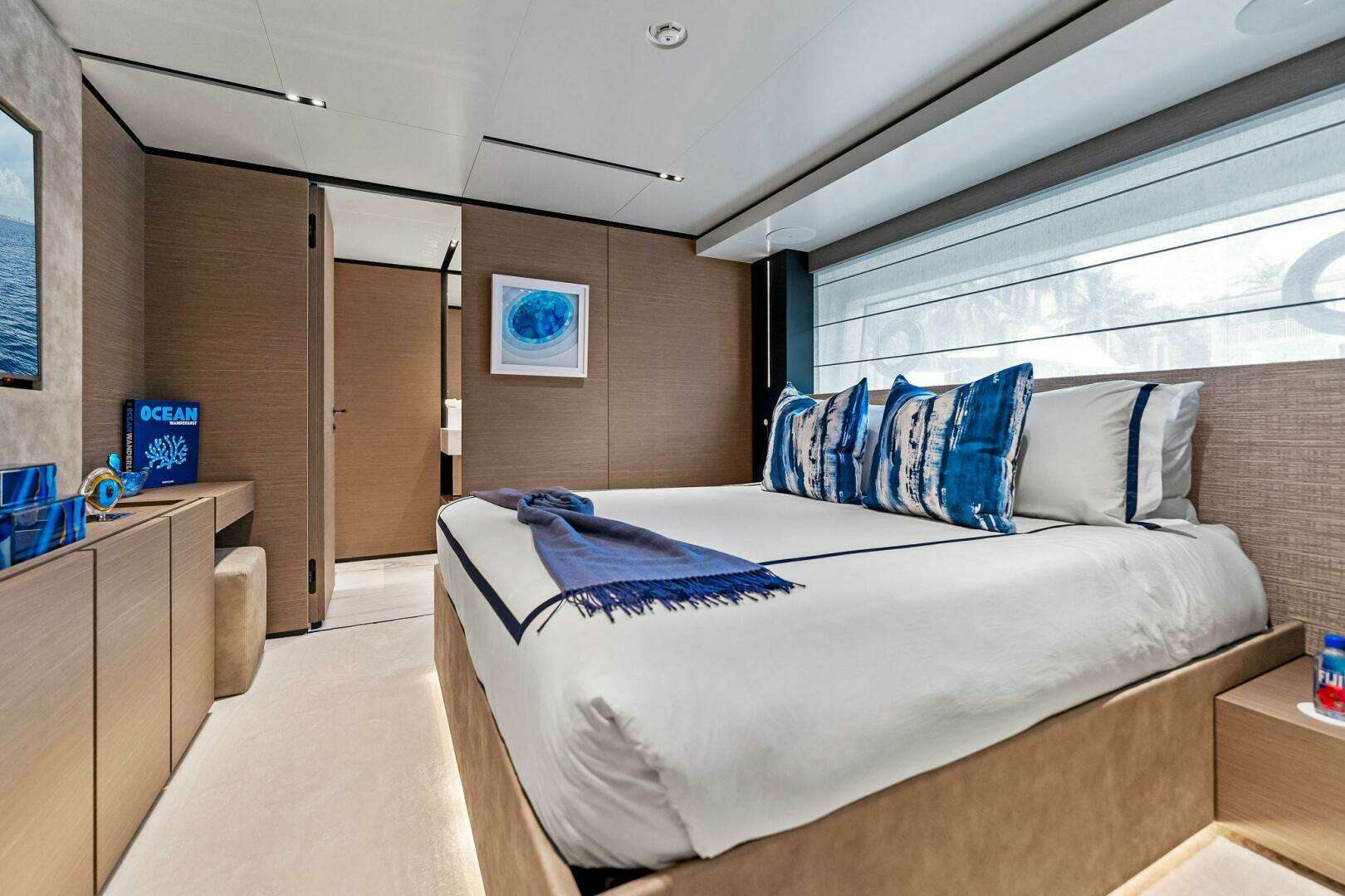 2024 Custom Line Navetta 33 - Image 84