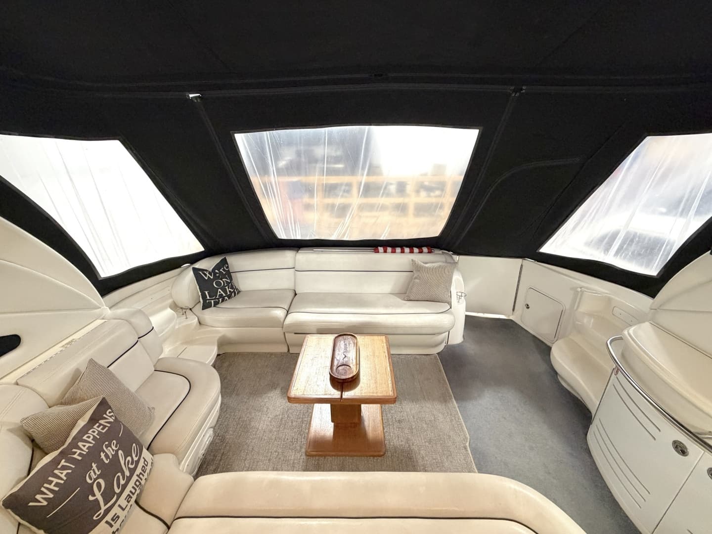 2001 Sea Ray 510 Sundancer 800 CAT - Image 19