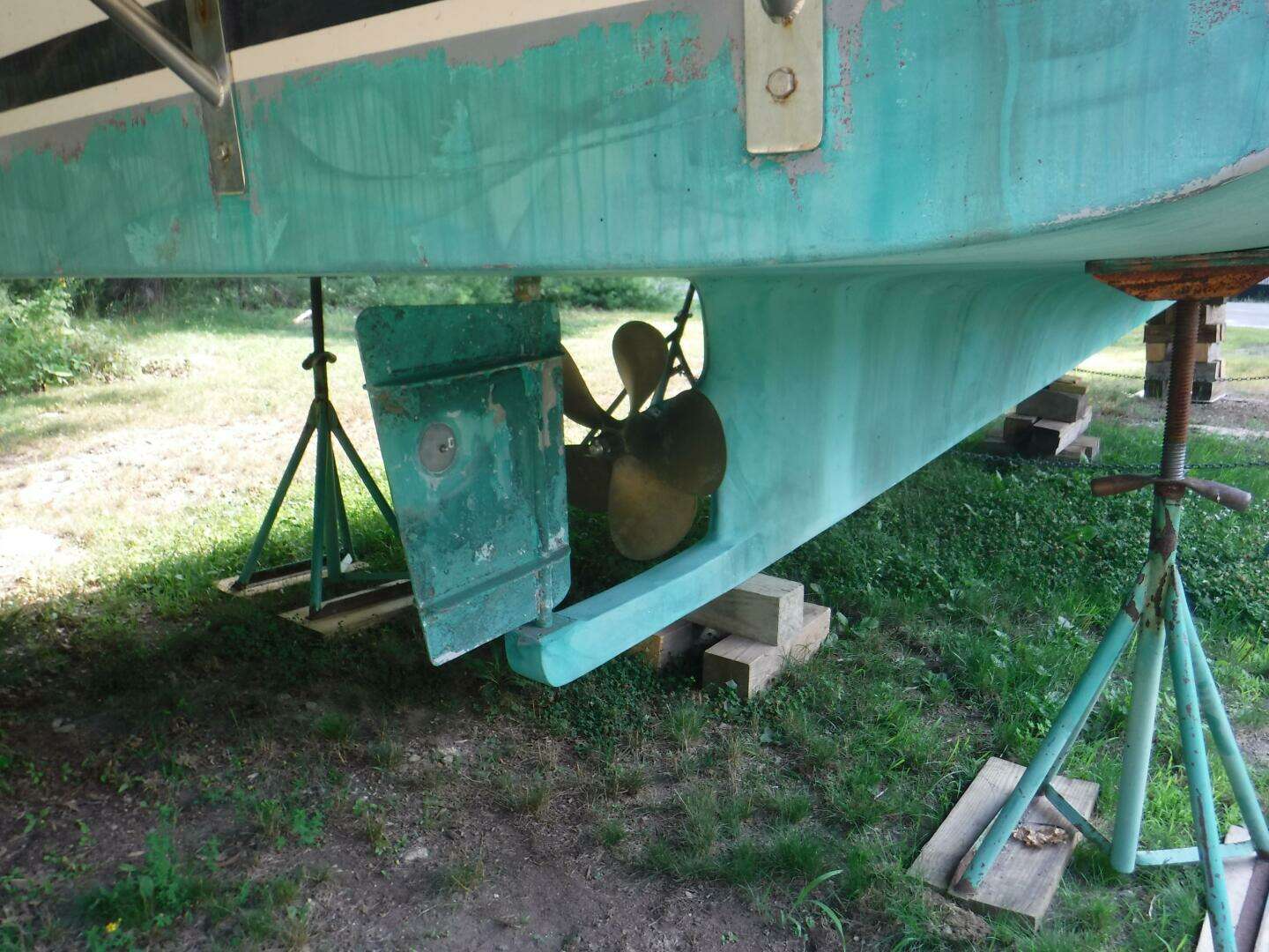 2003 Duffy Downeast Flybridge - Image 3
