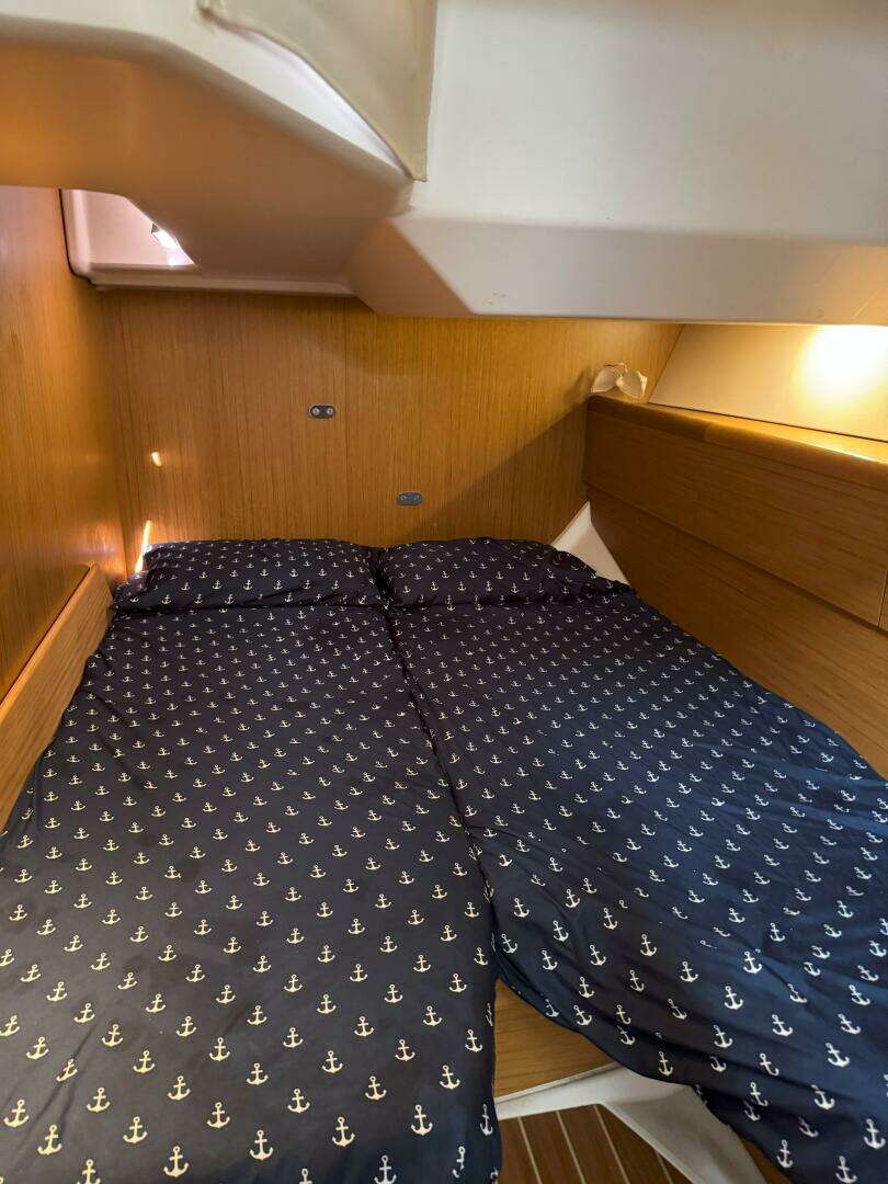 2008 Jeanneau Sun Odyssey 45 DS - Image 7