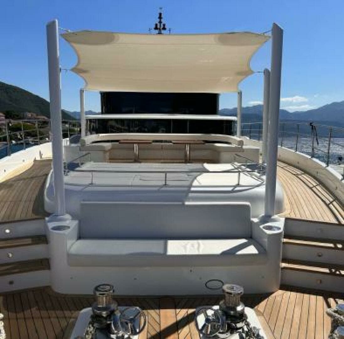 2019 Gulf Craft Majesty 100 - Image 21