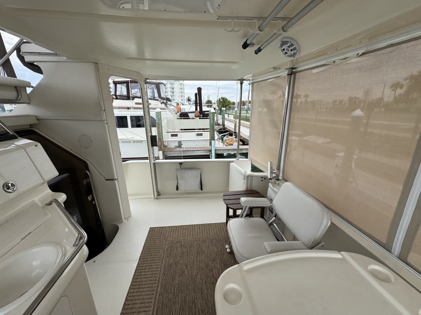 2001 Sea Ray 380 Aft Cabin - Image 34