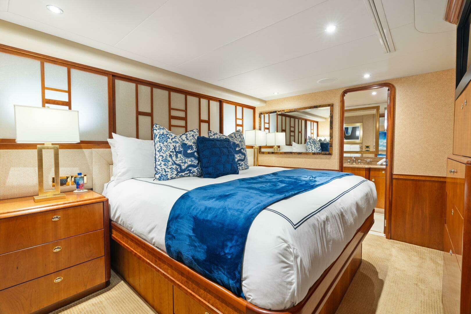 2004 Westport Tri-Deck Motor Yacht - Image 26