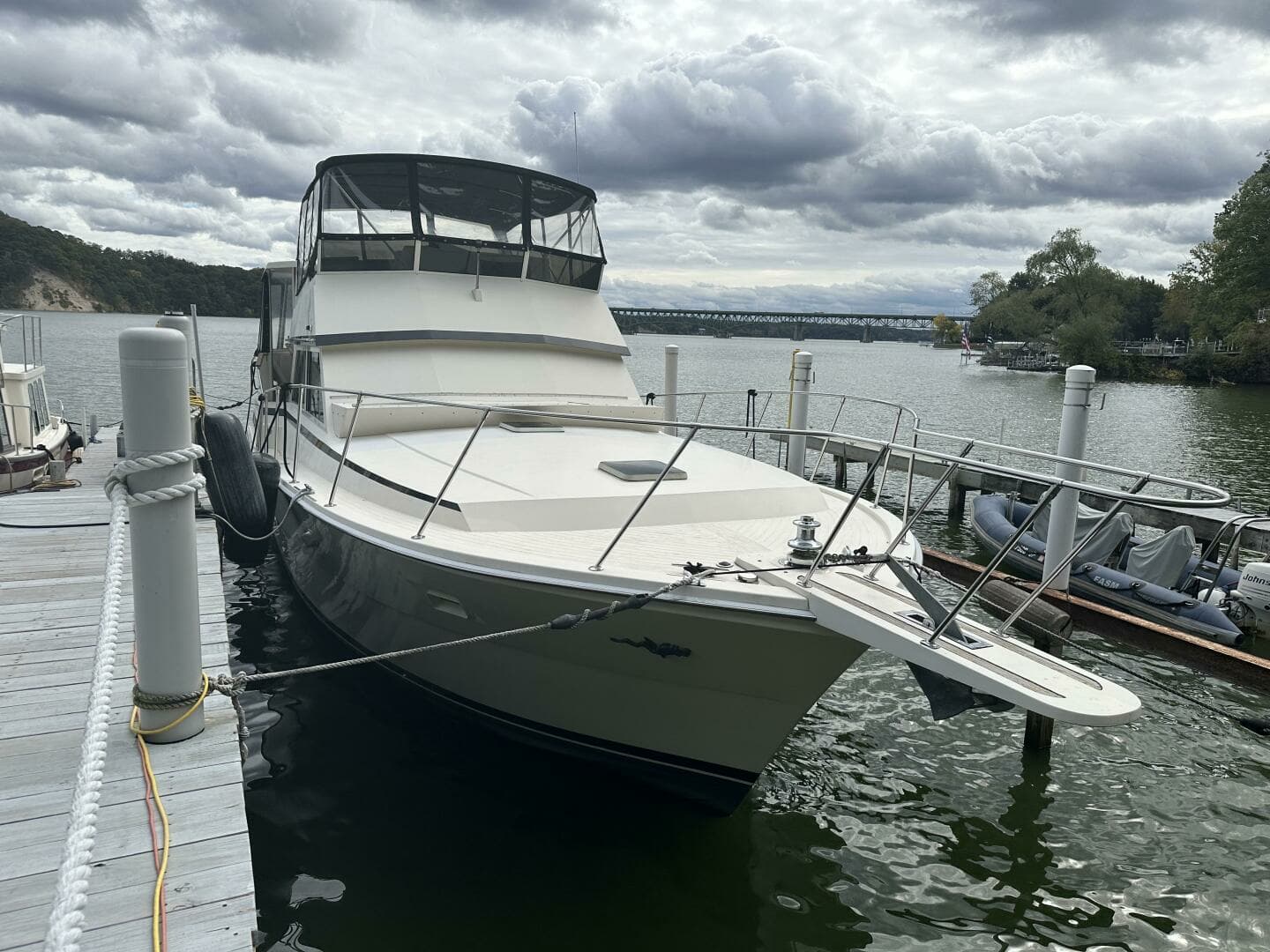 1987 Viking — - Image 2