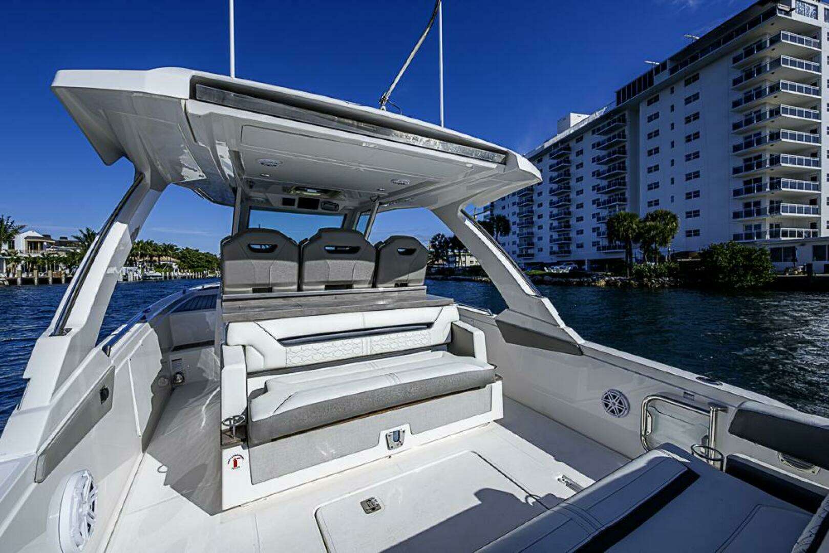 2023 Tiara Yachts 34LS - Image 50