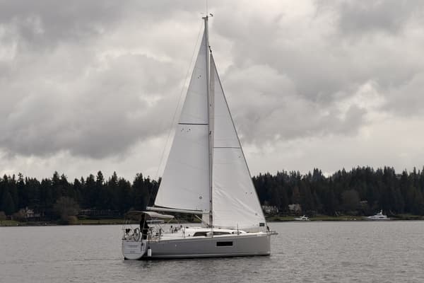 2024 Beneteau 30.1 - Image 1