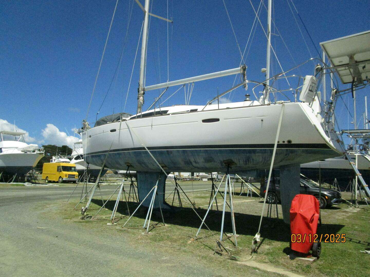 2010 Beneteau Oceanis 43 - Image 44