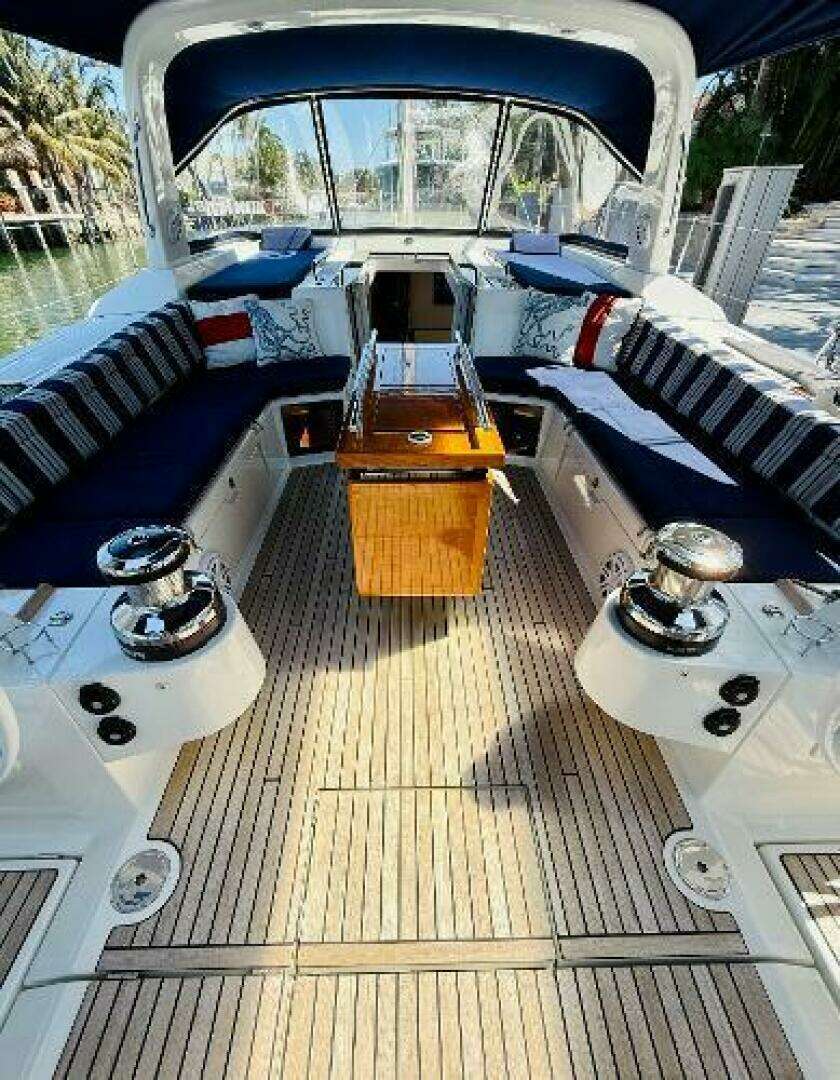 2015 Beneteau Oceanis 55 - Image 31