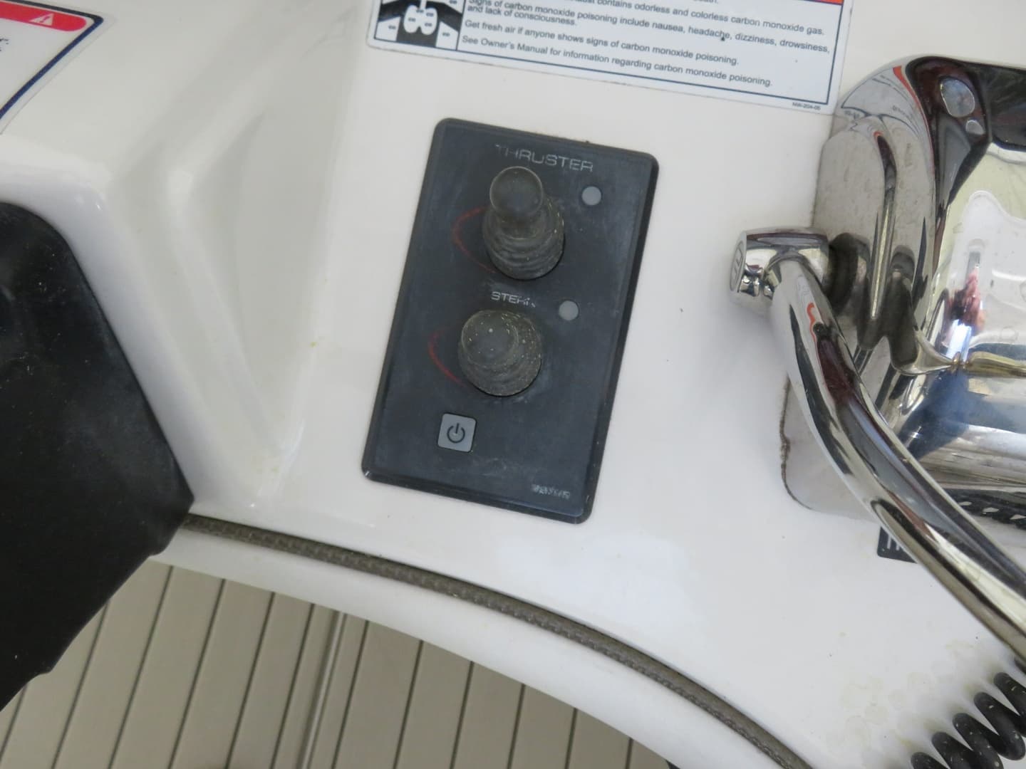 2007 Sea Ray 44 Sedan Bridge - Image 11