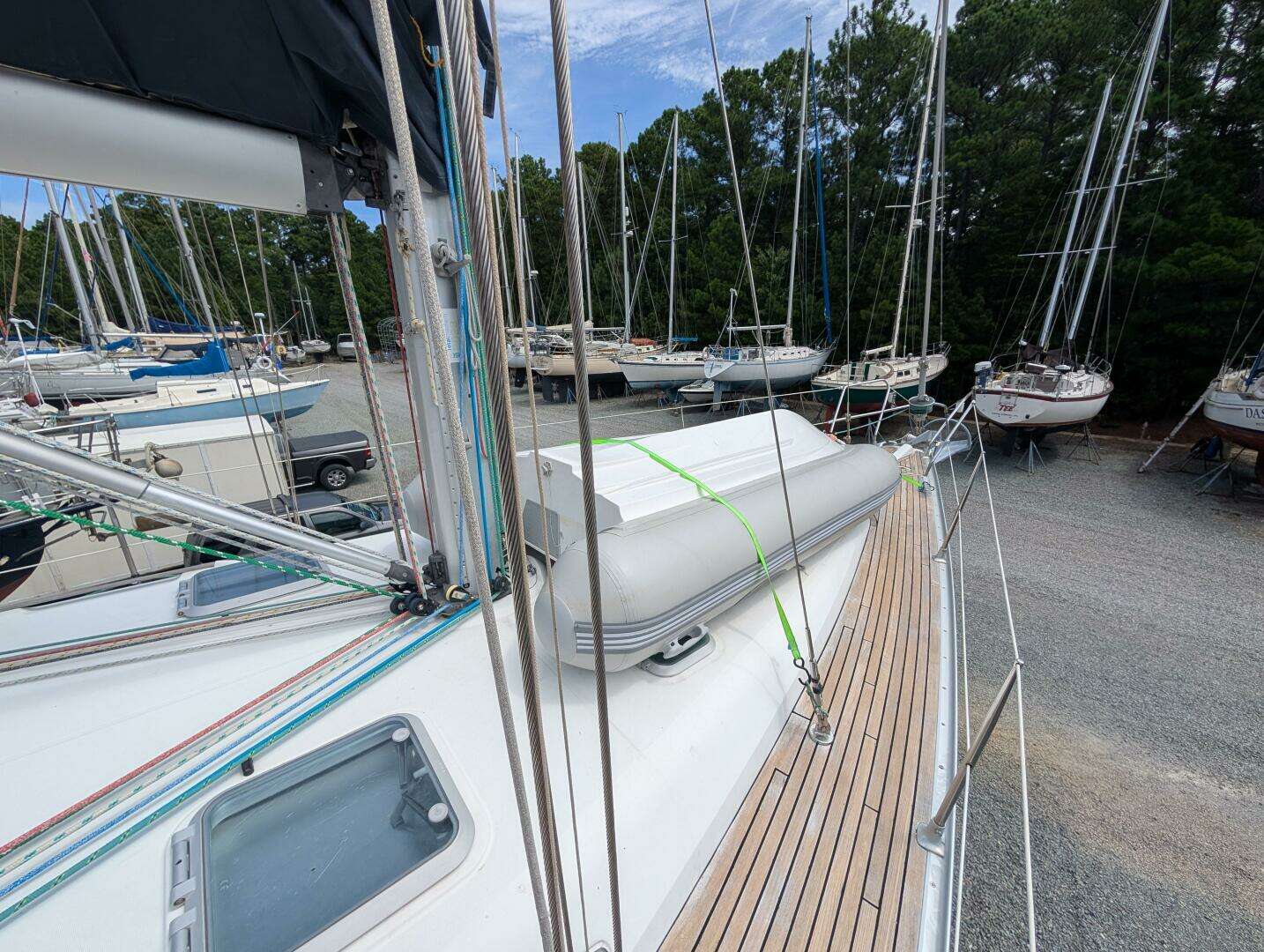 2001 Jeanneau 43 Sun Odyssey - Image 11