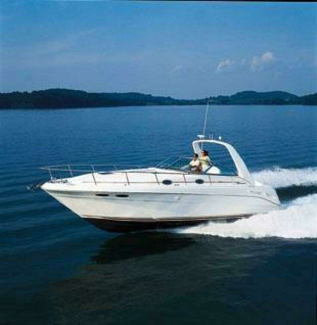 2002 Sea Ray 340 Sundancer - Image 2