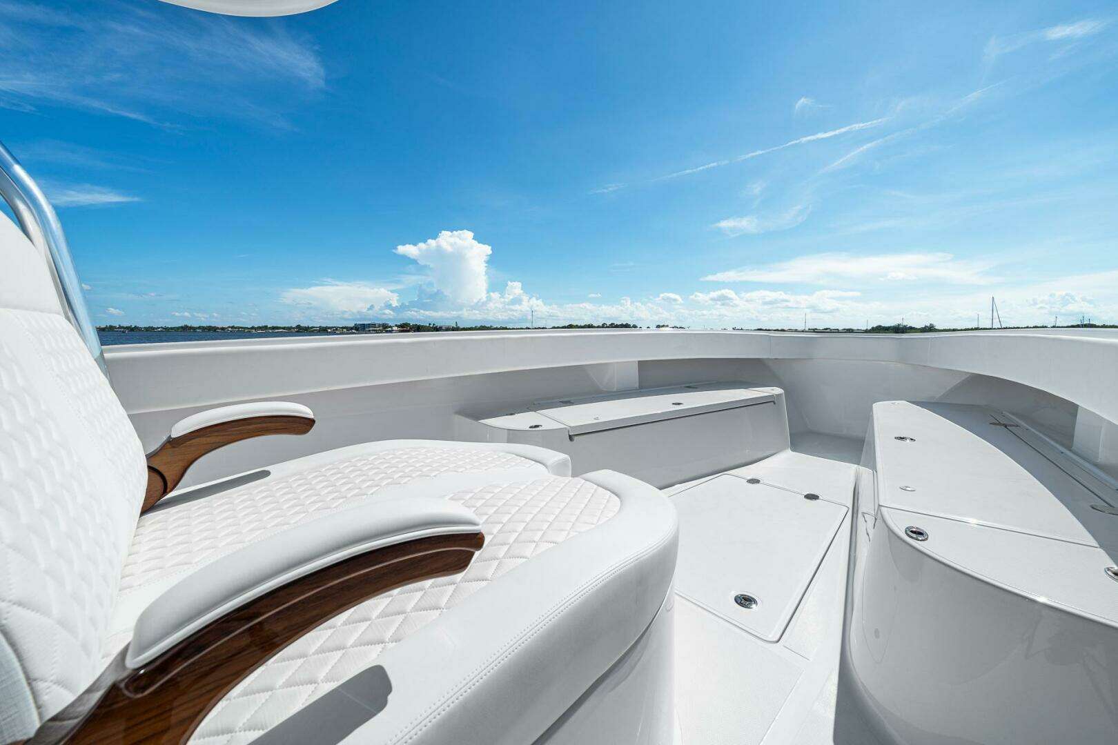 2024 Bahama 41 - Image 30