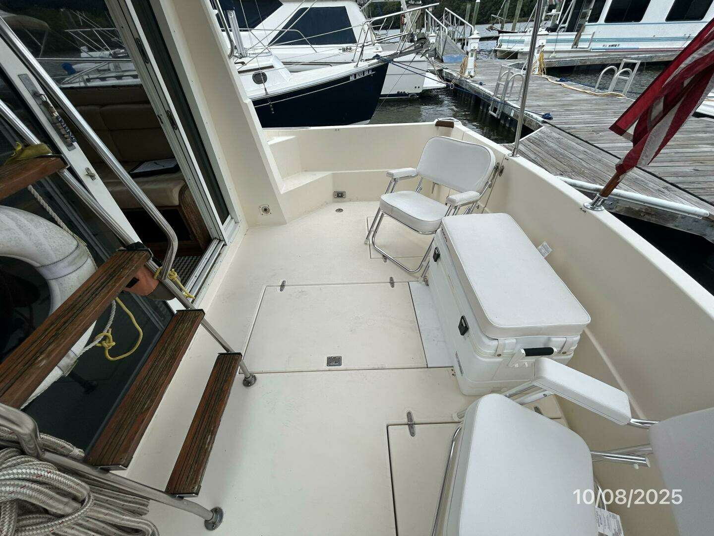 1994 Sabreline Sedan Flybridge - Image 27