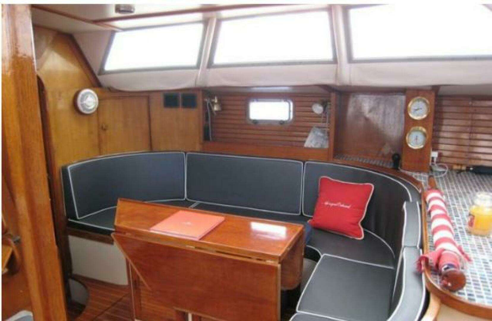 1982 Jeanneau Trinidad 48 - Image 7